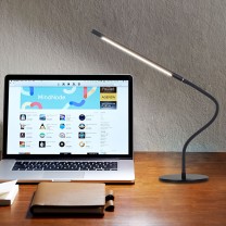 IVO LED-Tischleuchte mit flexiblem Arm