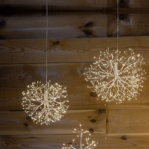 Flower Starburst 30, white