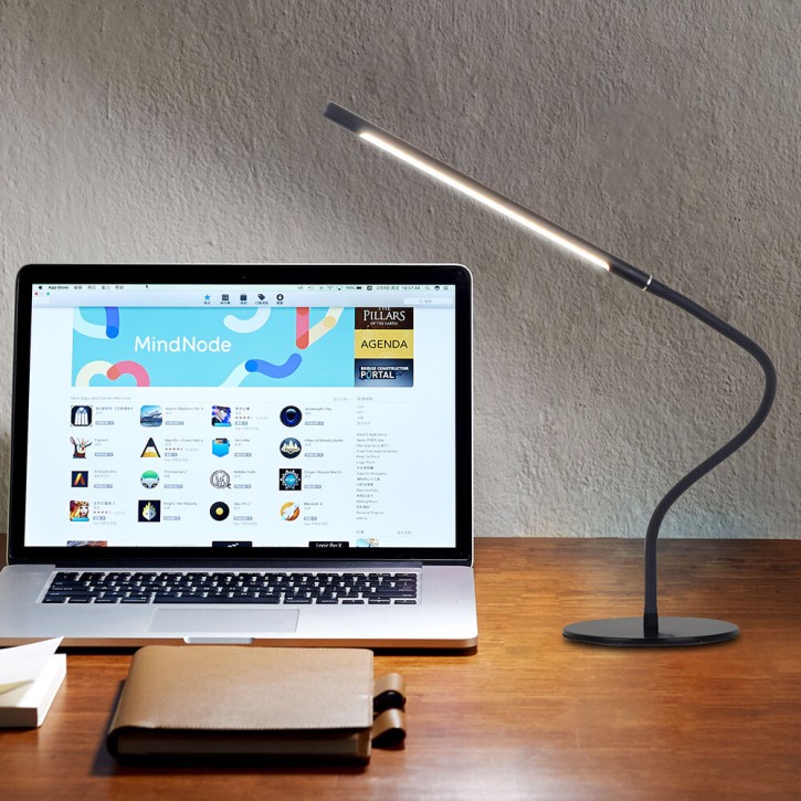 Lampe de table LED IVO avec bras flexible
